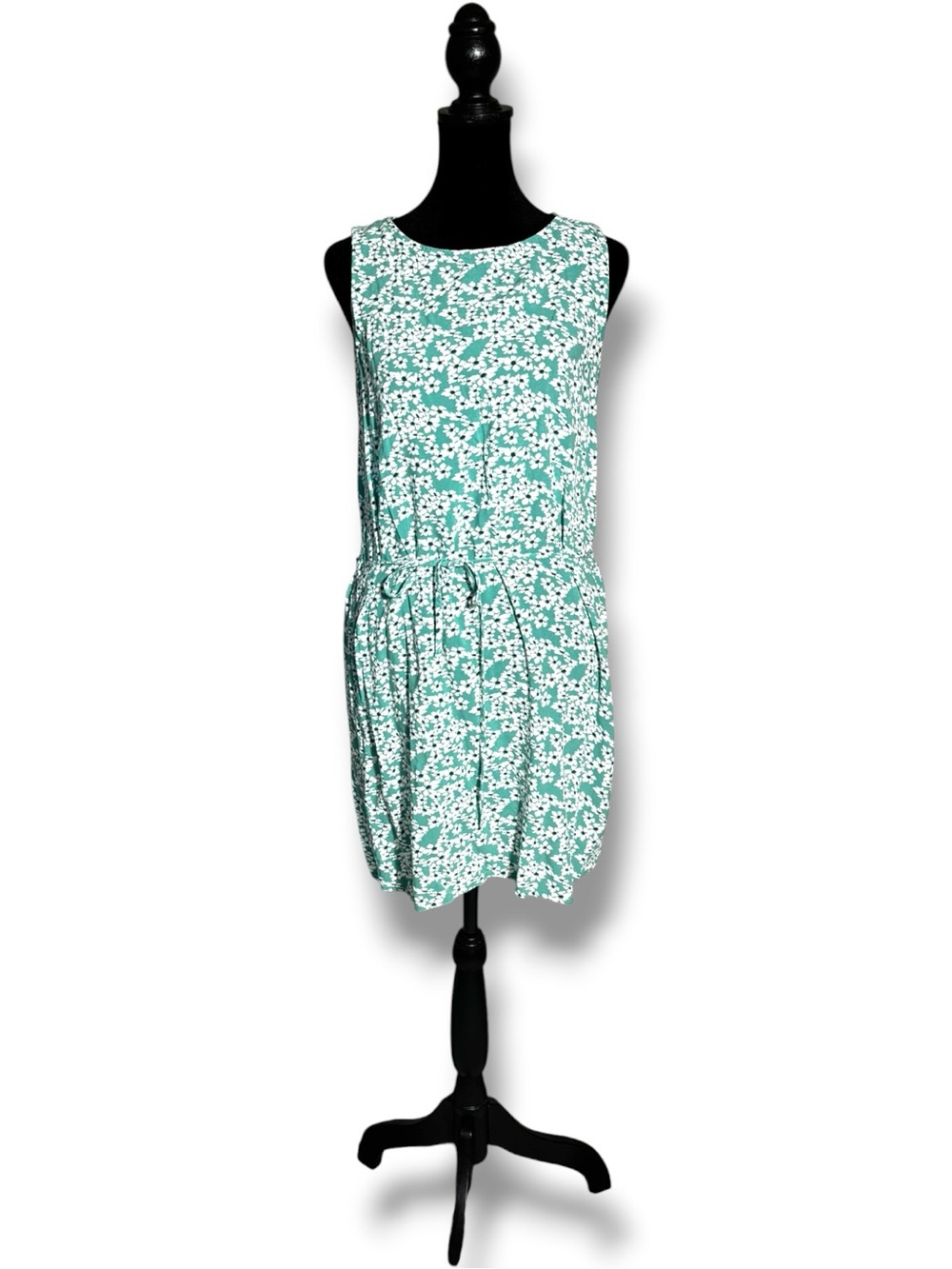 Jacqueline deYong Sleeveless Mint & White Floral Mini Dress with Gathered Waist